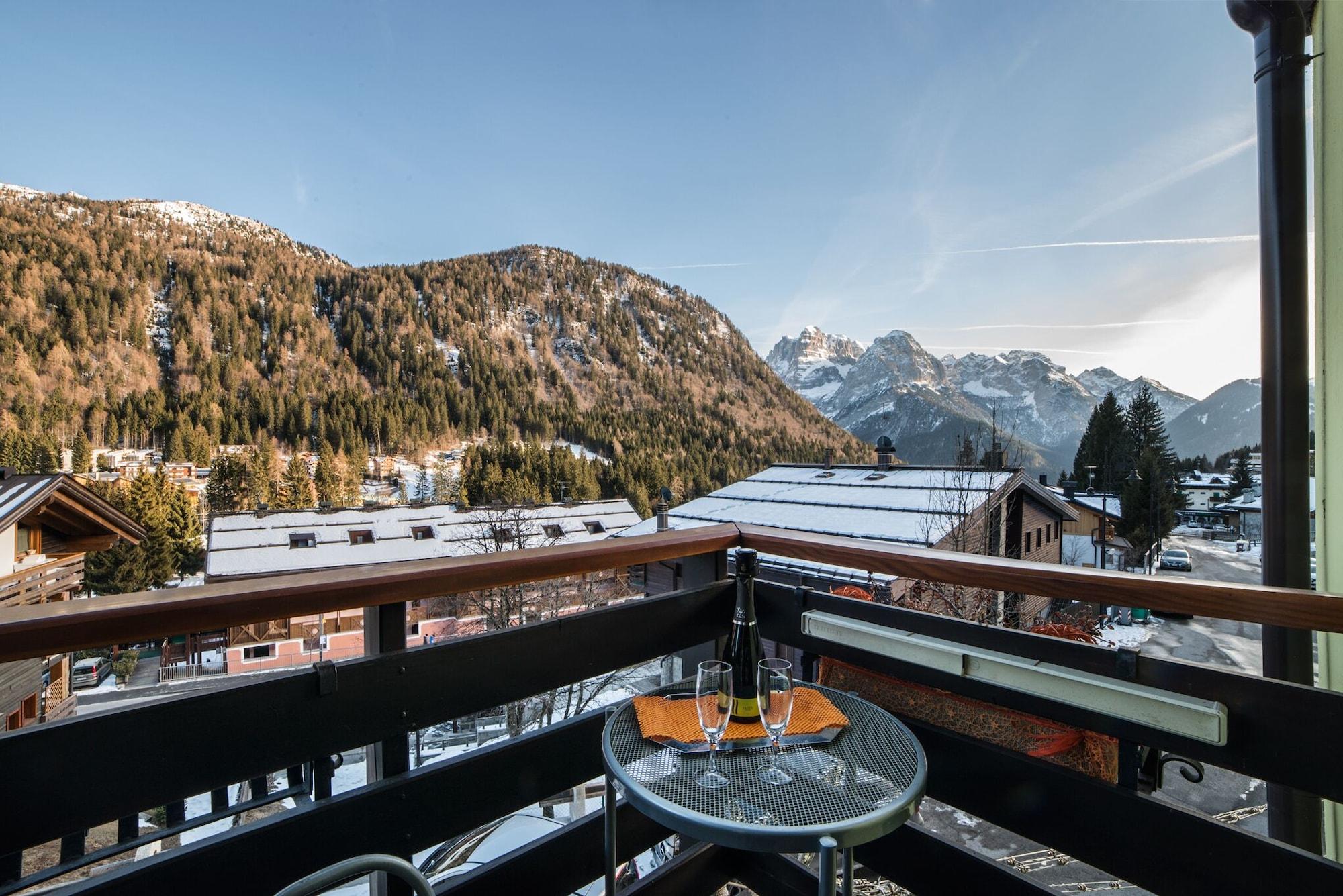 Hotel Cime D'Oro Madonna Exteriör bild