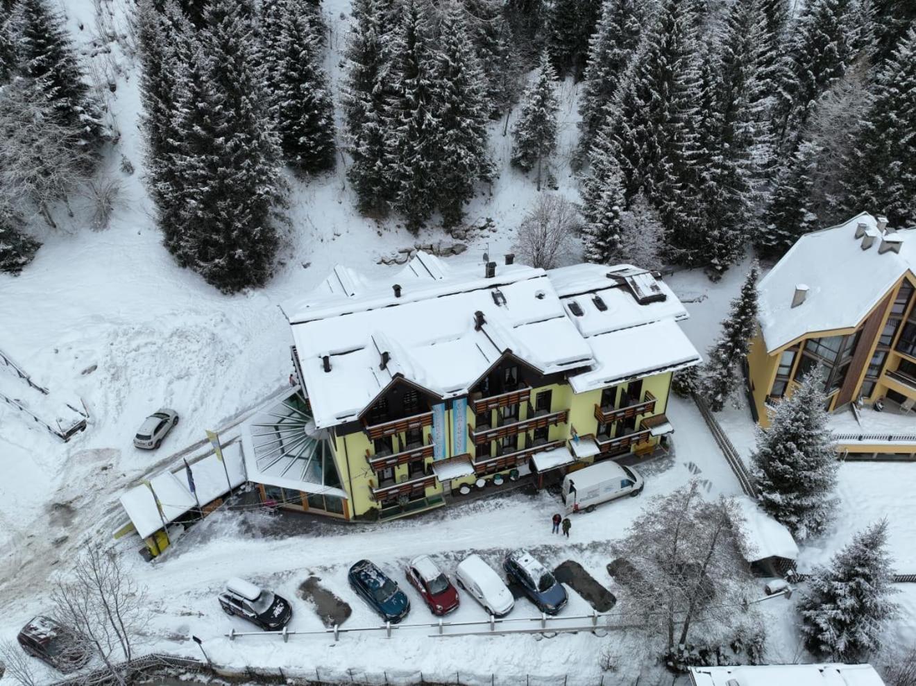 Hotel Cime D'Oro Madonna Exteriör bild